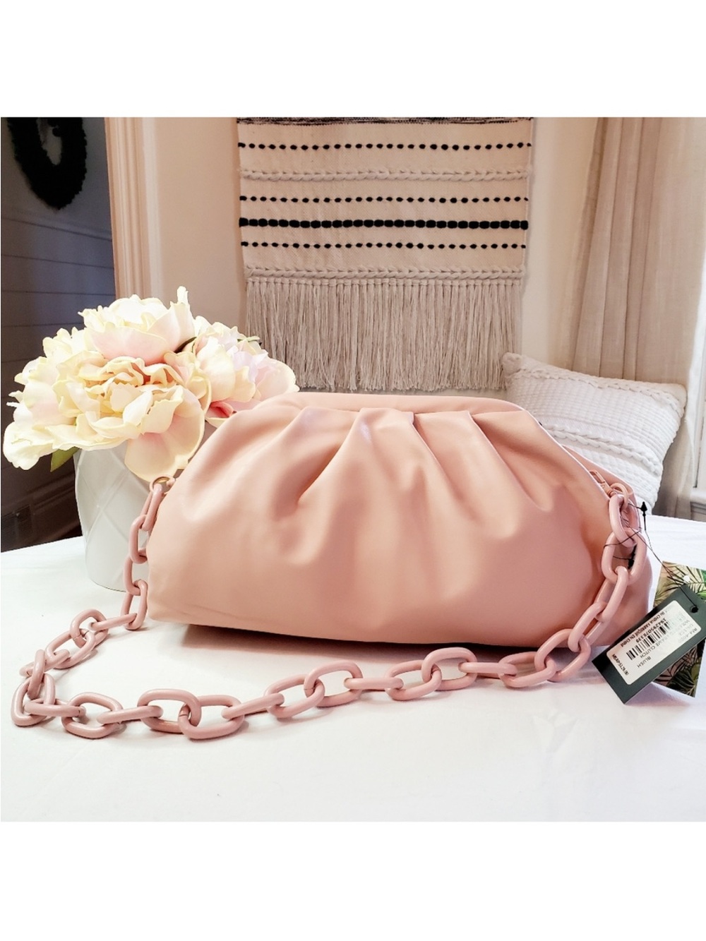 *RARE* Blush Pink Badgley Mischka vegan leather chunky chain convertible clutch - Picture 4 of 16